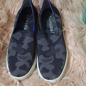 Rothy's Black and Gray Camouflage Slip-Ons Size 9 Womens